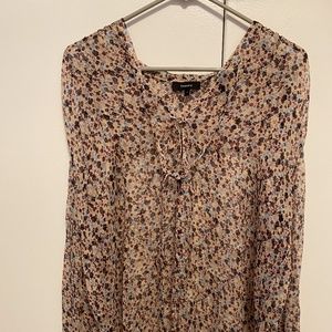 THEORY FLORAL SHEER QUARTER SLEEVE